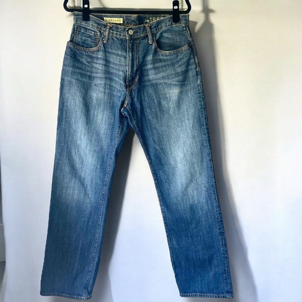 GAP 1969 Men's Straight Blue Jeans 33 x 32 Standard Fit Vintage 100% Cotton